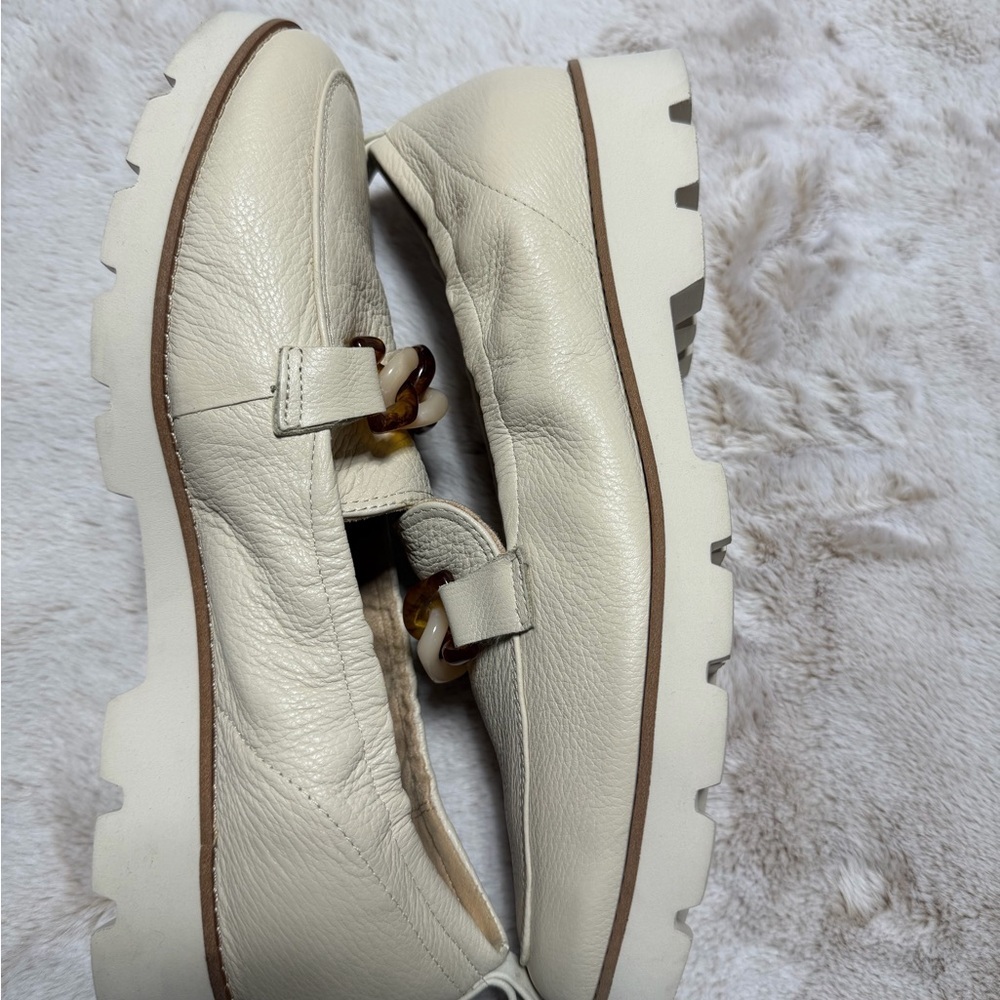 Vionic Women’s Cynthia Loafer - Cream Leather 11W - Picture 14 of 15